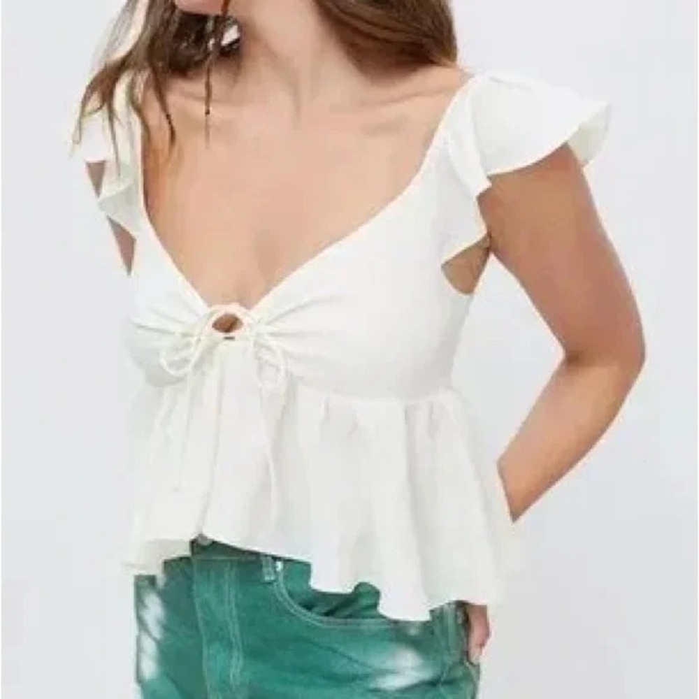 Urban Outfitters Cream Flutter Sleeve Blouse with Smocked Waist - Picture 4 of 12
